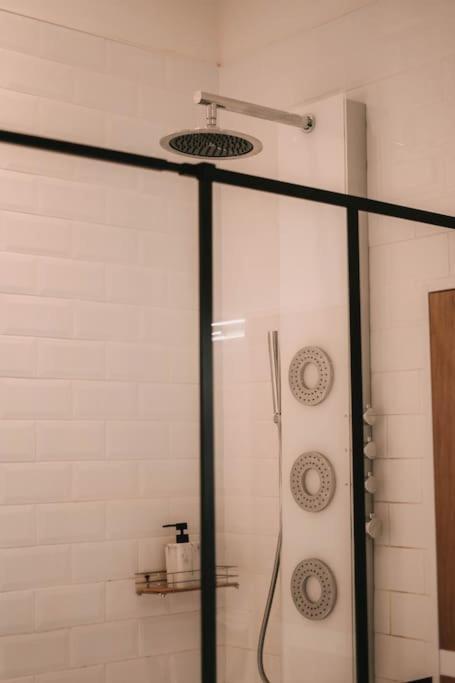 Ultimate Comfort ! Jacuzzi & Sauna. Besancon Exterior photo